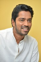 Allari Naresh Silly Fellows Interview